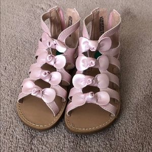 Beautiful sandals- light shimmery pink color